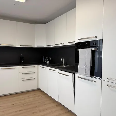 Apartment & Stay,