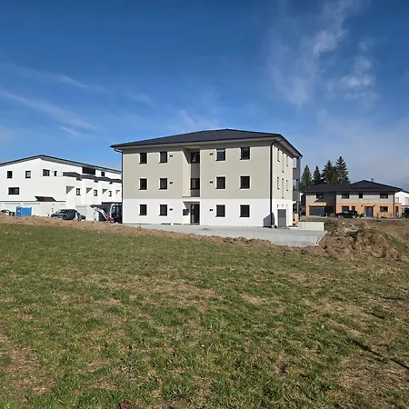 Apartment & Stay,